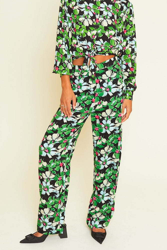 
                  
                    Pantalon Nisaa - Montmartre
                  
                