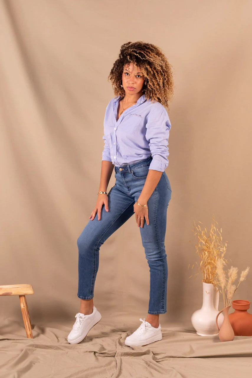 Jean Lila Medium