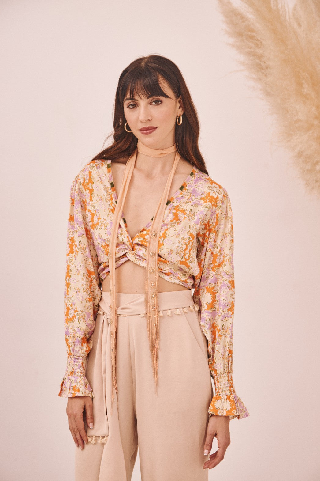 Top - Mariel